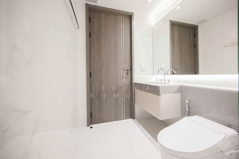 Tonson One Residence, Bangkok, Soi Tonson, Ploenchit Road, Lumphini, Pathum Wan, Bangkok, 2 Bedrooms, 118 sqm, Condo For Rent, by Kritaphak Khongmueang, 500278872 - DDproperty.com