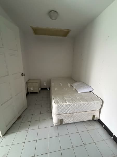 Baan Suanpetch, Bangkok, 18 Soi Sukhumvit 39, Khlong Tan Nua, Watthana, Bangkok, 3 Bedrooms, 265 sqm, Condo For Sale, by Jirayu Chaiyawattanasiri, 500278889 - DDproperty.com