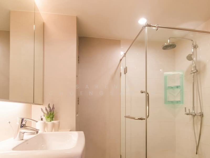 Mayfair Garden Apartment, Bangkok, 59 Soi Sukhumvit 16, Khlong Toei, Khlong Toei, Bangkok, 2 Bedrooms, 158 sqm, Condo For Rent, by Sarena Choengsamor, 500278932 - DDproperty.com