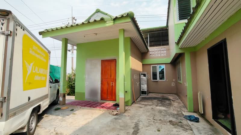หมู่บ้านเอื้ออาทรพานทอง ชลบุรี, Chon Buri (Pattaya), Phan Thong, Phan Thong, Chon Buri (Pattaya), 2 Bedrooms, 120 sqm, Single Detached House For Sale, by The Best Property  อ้น, 500278956 - DDproperty.com