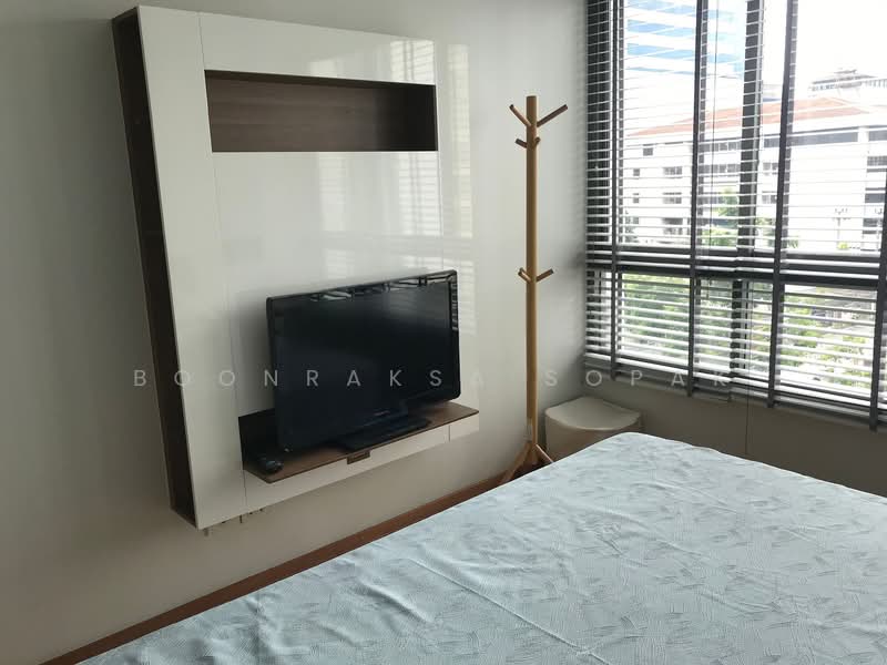 Issara @ 42 Sukhumvit, Bangkok, Soi Sukhumvit 42, Phra Kanong, Khlong Toei, Bangkok, 2 Bedrooms, 76 sqm, Condo For Rent, by Boonraksa Sopak, 500278992 - DDproperty.com