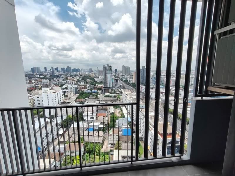 Quinn Ratchada 17, Bangkok, 454 456 Soi Inthara Mari 45, Din Daeng, Din Daeng, Bangkok, 1 Bedroom, 45 sqm, Condo For Rent, by Krittin Tansida, 500278995 - DDproperty.com