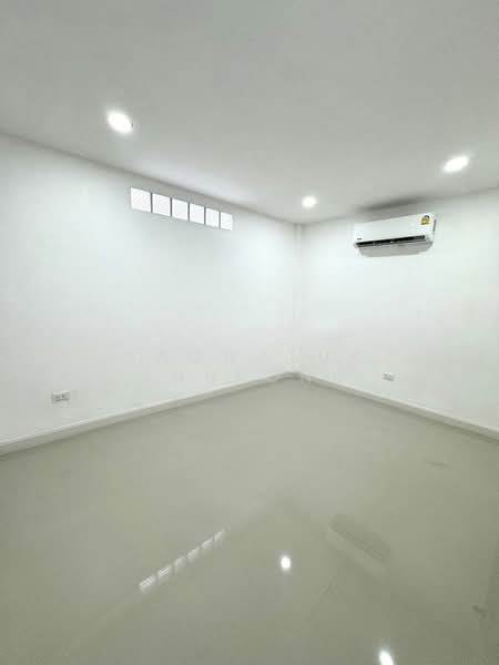 ซอยศิริพจน์ สุขุมวิท81 ใกล้ BTS อ่อนนุช, Bangkok, Bang Chak, Phra Khanong, Bangkok, 2 Bedrooms, 132 sqm, Townhouse For Rent, by Saowaluk Anupong, 500279009 - DDproperty.com