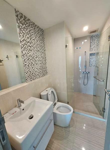 Life Ratchadapisek, Bangkok, 279 Ratchadapisaek Road, Huai Khwang, Huai Khwang, Bangkok, 2 Bedrooms, 66 sqm, Condo For Rent, by Phanrangsi Wutthikornwanich, 500279018 - DDproperty.com