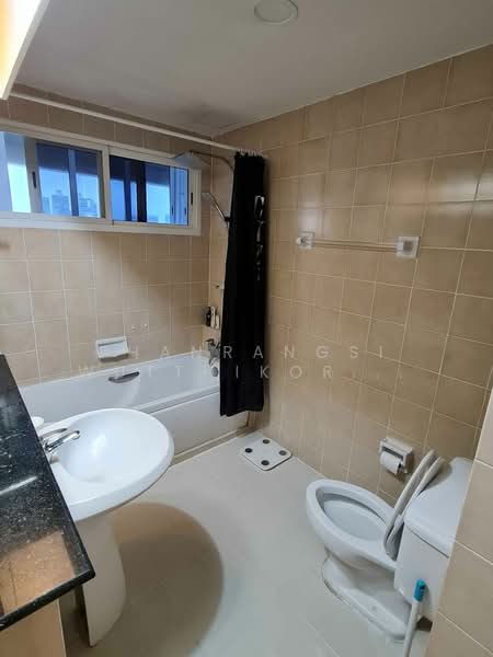 The Waterford Diamond Tower Sukhumvit, Bangkok, 758/18  Soi Sukhumvit 30/1, Sukhumvit Road, Khlong Toei, Khlong Toei, Bangkok, 2 Bedrooms, 83 sqm, Condo For Sale, by Phanrangsi Wutthikornwanich, 500279023 - DDproperty.com