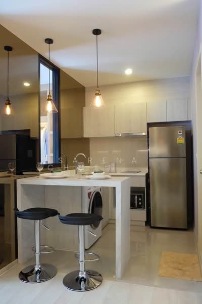 Life Asoke, Bangkok, Asoke-Dindang Road, Bang Kapi, Huai Khwang, Bangkok, 1 Bedroom, 36 sqm, Condo For Rent, by Sarena Choengsamor, 500279030 - DDproperty.com
