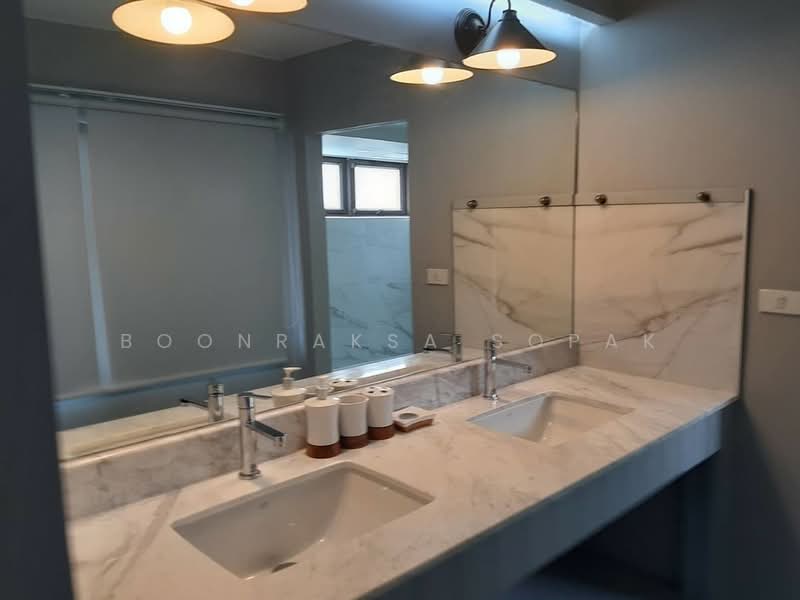 Thewet Mansion, Bangkok, Soi Thewet 1, Bang Khun Phrom, Phra Nakhon, Bangkok, 2 Bedrooms, 70 sqm, Condo For Rent, by Boonraksa Sopak, 500279060 - DDproperty.com