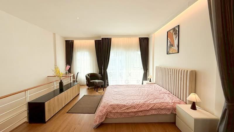 The Metro Sathorn-Kanlapaphruek, Bangkok, Kanlapaphruek Road, Bang Wa, Phasi Charoen, Bangkok, 3 Bedrooms, 200 sqm, Townhouse For Rent, by Forty-Six Real Estate Group, 500279110 - DDproperty.com