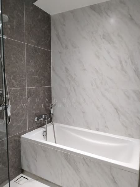 Fynn Asoke, Bangkok, 28 Sukhumvit 10 Alley, Khlong Toei, Khlong Toei, Bangkok, 1 Bedroom, 37 sqm, Condo For Sale, by Phanrangsi Wutthikornwanich, 500279121 - DDproperty.com
