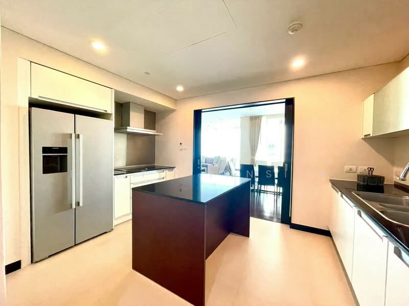 The Park Chidlom, Bangkok, 1 Petchaburi Road, Pathum Wan, Pathum Wan, Bangkok, 3 Bedrooms, 258 sqm, Condo For Rent, by Krittin Tansida, 500279130 - DDproperty.com