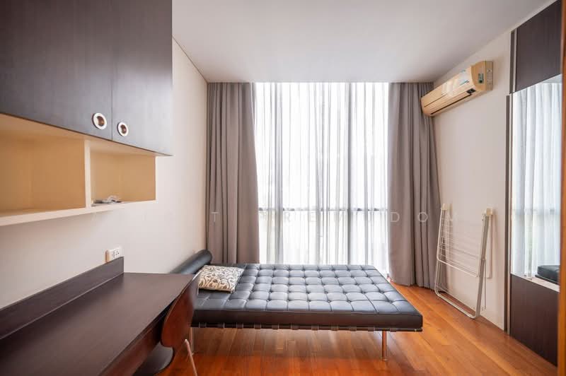 Domus 18, Bangkok, Soi Sukhumvit 18, Khlong Toei, Khlong Toei, Bangkok, 3 Bedrooms, 170 sqm, Condo For Rent, by Apisit Premudom, 500279143 - DDproperty.com