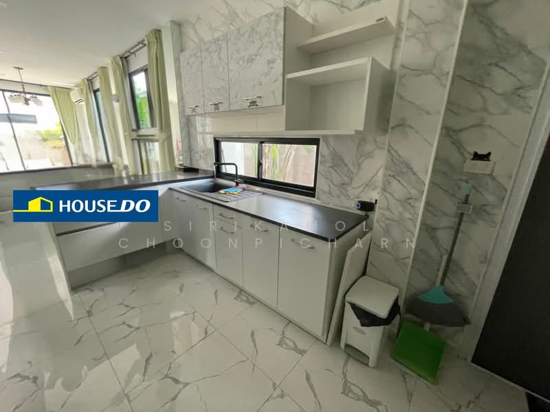 The Rux Ramintra-Hathairat, Bangkok, 94-1 Soi Thai Raman, Sam Wa Tawan Tok, Khlong Sam Wa, Bangkok, 3 Bedrooms, 215 sqm, Single Detached House For Sale, by Sirikamol Choonpicharn, 500279146 - DDproperty.com
