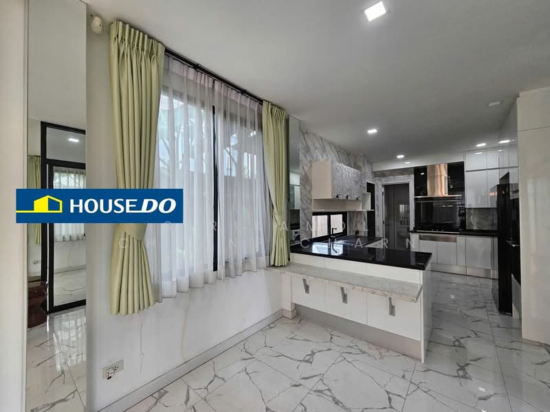 The Rux Ramintra-Hathairat, Bangkok, 94-1 Soi Thai Raman, Sam Wa Tawan Tok, Khlong Sam Wa, Bangkok, 3 Bedrooms, 215 sqm, Single Detached House For Sale, by Sirikamol Choonpicharn, 500279146 - DDproperty.com