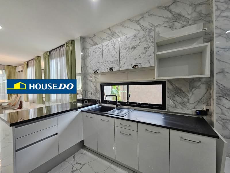 The Rux Ramintra-Hathairat, Bangkok, 94-1 Soi Thai Raman, Sam Wa Tawan Tok, Khlong Sam Wa, Bangkok, 3 Bedrooms, 215 sqm, Single Detached House For Sale, by Sirikamol Choonpicharn, 500279146 - DDproperty.com