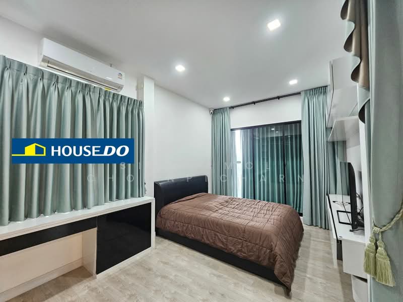 The Rux Ramintra-Hathairat, Bangkok, 94-1 Soi Thai Raman, Sam Wa Tawan Tok, Khlong Sam Wa, Bangkok, 3 Bedrooms, 215 sqm, Single Detached House For Sale, by Sirikamol Choonpicharn, 500279146 - DDproperty.com