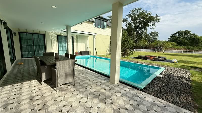 Cynthia Pool Villa Khaoyai, Nakhon Ratchasima, Mu Si, Pak Chong, Nakhon Ratchasima, 4 Bedrooms, 450 sqm, Single Detached House For Sale, by Jirathar Woraprangkul, 500279193 - DDproperty.com