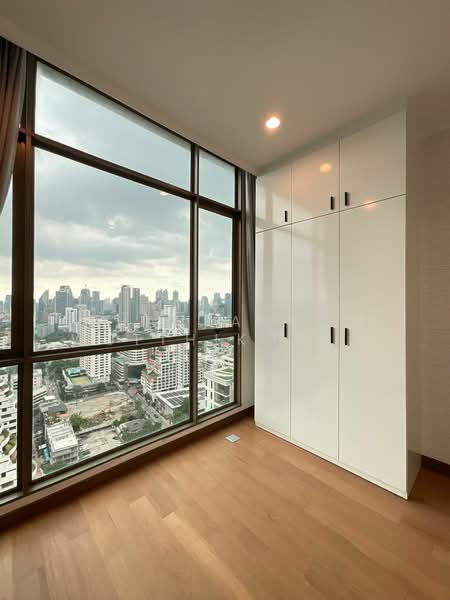 Supalai Oriental Sukhumvit 39, Bangkok, Soi Sukhumvit 39, Khlong Tan Nua, Watthana, Bangkok, 3 Bedrooms, 180 sqm, Condo For Rent, by Phanrangsi Wutthikornwanich, 500279220 - DDproperty.com