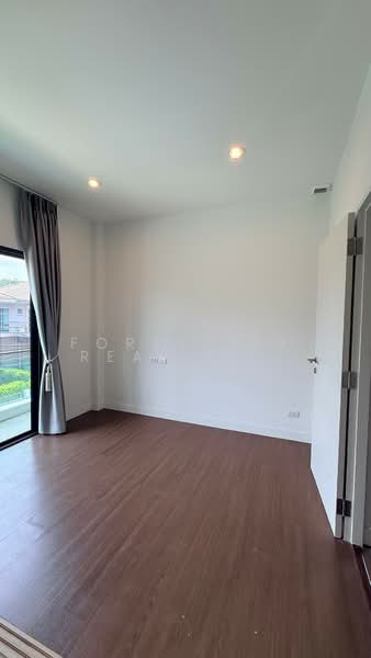 Saransiri Srivaree, Samut Prakan, 343 Rural Road, Srisa Chorakhe Noi, Bang Sao Thong, Samut Prakan, 4 Bedrooms, 240 sqm, Single Detached House For Rent, by Forty-Six Real Estate Group, 500279262 - DDproperty.com
