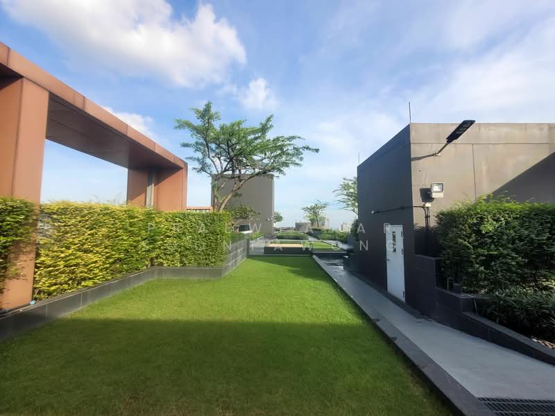 Life Asoke, Bangkok, Asoke-Dindang Road, Bang Kapi, Huai Khwang, Bangkok, 1 Bedroom, 30 sqm, Condo For Rent, by Praewpakar Soontawong, 500279283 - DDproperty.com