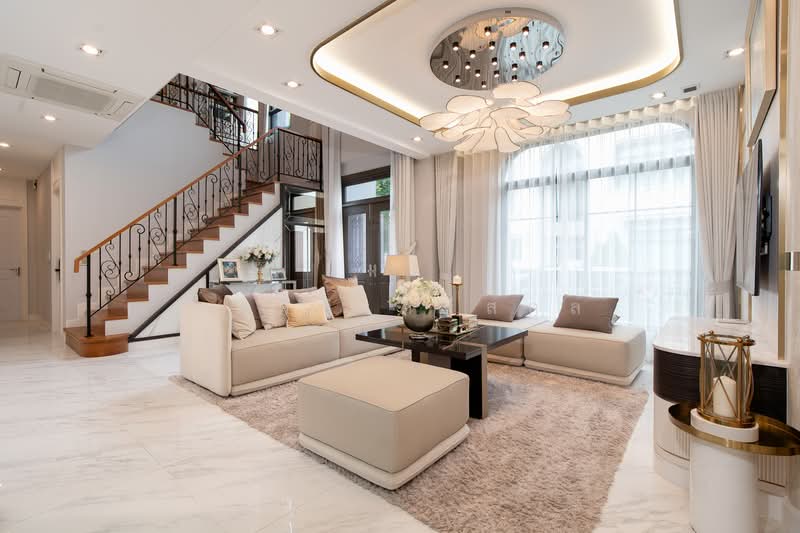 The Grand Vibhavadi 60, Bangkok, Soi Vibhavadi 60, Talat Bang Khen, Lak Si, Bangkok, 4 Bedrooms, 322 sqm, Single Detached House For Sale, by ยลศิริ ศรีสกุล, 500279301 - Living room The Grand วิภาวดี60  - DDproperty.com