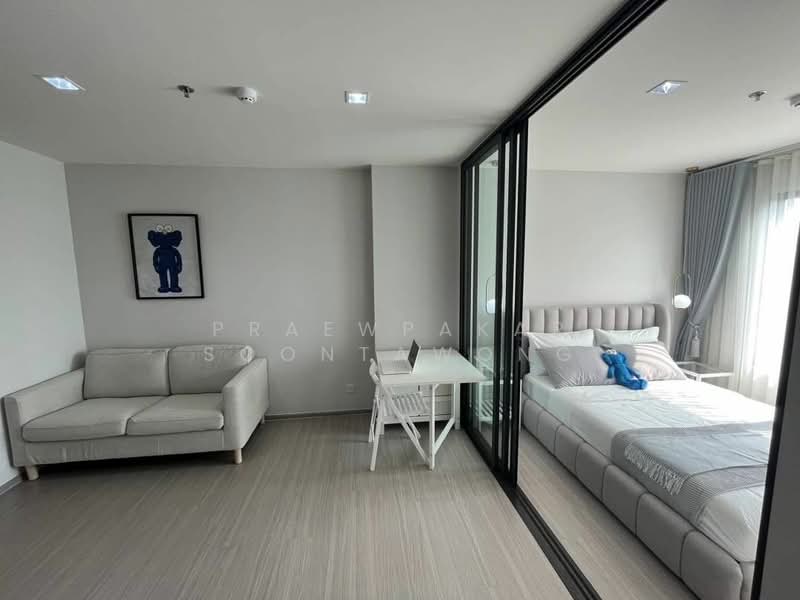 Life Sathorn Sierra, Bangkok, Ratchaphruek Rd, Talat Plu, Thon Buri, Bangkok, 1 Bedroom, 33 sqm, Condo For Rent, by Praewpakar Soontawong, 500279339 - DDproperty.com
