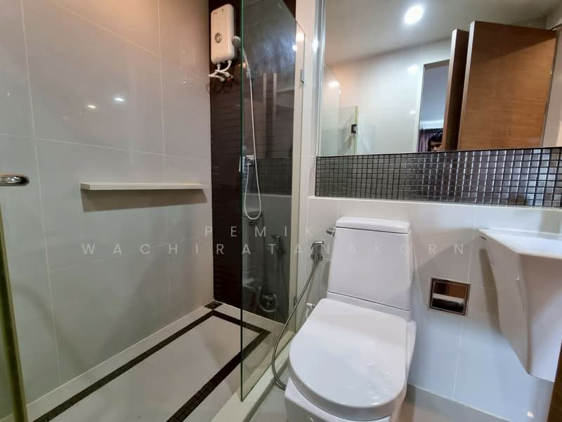 Rhythm Sukhumvit 50, Bangkok, 8 Sukhumvit 50, Sukhumvit Road, Phra Kanong, Khlong Toei, Bangkok, 2 Bedrooms, 58 sqm, Condo For Sale, by Pemika Wachiratanakorn, 500279416 - DDproperty.com