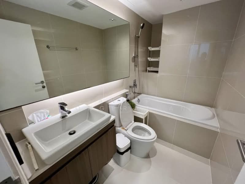 Vtara Sukhumvit 36, Bangkok, 118 Soi Saen Sabai, Phra Kanong, Khlong Toei, Bangkok, 1 Bedroom, 30 sqm, Condo For Sale, by Sannop Phongpraphan, 500279428 - DDproperty.com