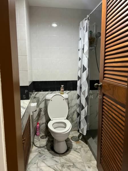The Grand Regent, Bangkok, 2 2/399 Soi Mahatlek Luang 2, Lumphini, Pathum Wan, Bangkok, 1 Bedroom, 44 sqm, Condo For Rent, by Praewpakar Soontawong, 500279447 - DDproperty.com