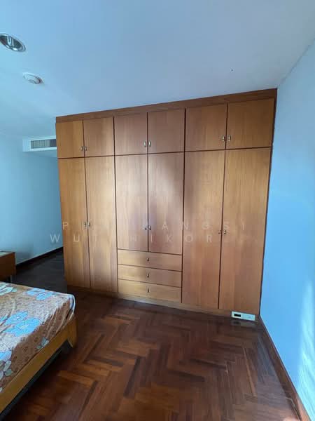 Asoke Place, Bangkok, Asok Montri Rd, Khlongtoei Nua, Watthana, Bangkok, 2 Bedrooms, 118 sqm, Condo For Sale, by Phanrangsi Wutthikornwanich, 500279455 - DDproperty.com