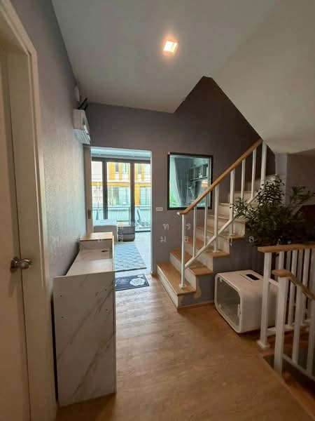 Eigen Rama 9 : ไอเจ้นท์ พระราม 9, กรุงเทพ, ซ.พัฒนาการ99 ถ.เฉลิมพระเกียรติ ร.9, ประเวศ, ประเวศ, กรุงเทพ, 192 ตร.ม., ทาวน์เฮ้าส์ ให้เช่า, โดย ณภัทร พรสิริเมธากุล, 500279525 - DDproperty.com