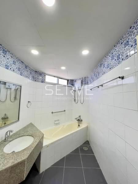 Witthayu Complex, Bangkok, 1673 New Petchaburi Road, Makkasan, Ratchathewi, Bangkok, 3 Bedrooms, 118 sqm, Condo For Rent, by Pemika Wachiratanakorn, 500279528 - DDproperty.com