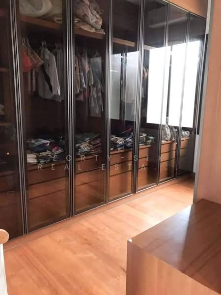 Townhouse Evergreen Village, Bangkok, Soi Bangna-Trad 56 (Nation Tower), Bang Na, Bang Na, Bangkok, 5 Bedrooms, 610 sqm, Townhouse For Rent, by Forty-Six Real Estate Group, 500279538 - DDproperty.com