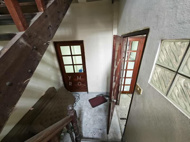 Three-story townhouse in Soi Phran Nok 10, near MRT Fai Chai station. Convenient transportation. Pri, Bangkok, พรานนก, Ban Chang Lo, Bangkok Noi, Bangkok, 4 Bedrooms, 220 sqm, Townhouse For Sale, by keymatters property, 500279541 - DDproperty.com