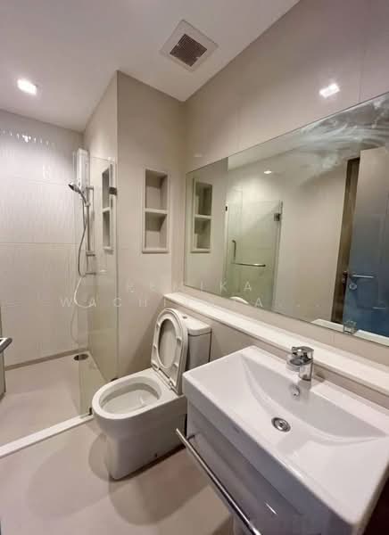 Life Asoke-Rama 9, Bangkok, 626 Asoke-Dindaeng Road, Makkasan, Ratchathewi, Bangkok, 2 Bedrooms, 40 sqm, Condo For Rent, by Pemika Wachiratanakorn, 500279544 - DDproperty.com