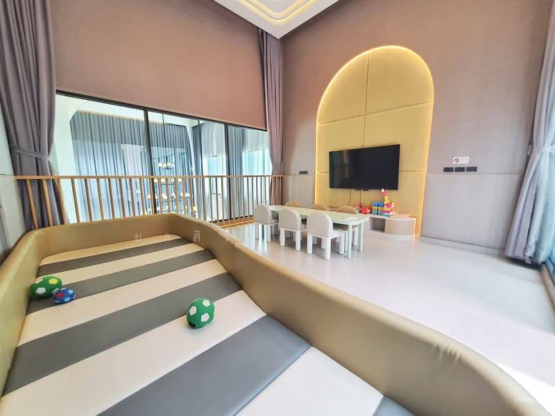 Bangkok Boulevard Signature Westgate : บางกอก บูเลอวาร์ด ซิกเนเจอร์ เวสต์เกต, นนทบุรี, ถ.กาญจนาภิเษก, บางบัวทอง, บางบัวทอง, นนทบุรี, 439 ตร.ม., บ้านเดี่ยว ขาย, โดย ยลศิริ ศรีสกุล, 500279549 - บางกอกบูเลอวาร์ด ซิกเนเจอร์ เวสต์เกต - DDproperty.com