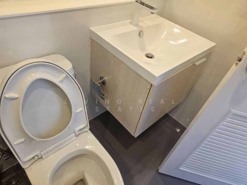 The Clev Riverline Chaophraya-Wongsawang, Nonthaburi, Pibulsongklam Road, Talat Kwan, Muang Nonthaburi, Nonthaburi, 1 Bedroom, 25 sqm, Condo For Rent, by Living Real Estates, 500279552 - DDproperty.com