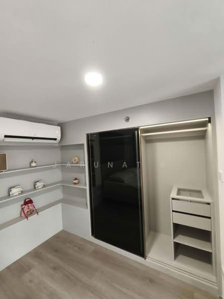 KnightsBridge Space Sukhumvit-Rama 4, Bangkok, Rama 4 Road, Phra Kanong, Khlong Toei, Bangkok, 1 Bedroom, 36 sqm, Condo For Rent, by Jarunat K, 500279593 - DDproperty.com