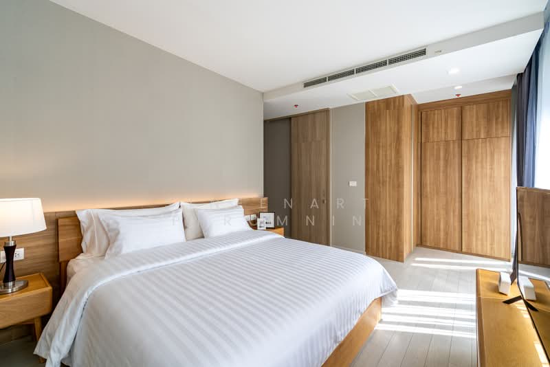 Noble Ploenchit, Bangkok, 1035 Ploenchit Road, Lumphini, Pathum Wan, Bangkok, 2 Bedrooms, 80 sqm, Condo For Rent, by Sineenart Phromnin, 500279611 - DDproperty.com