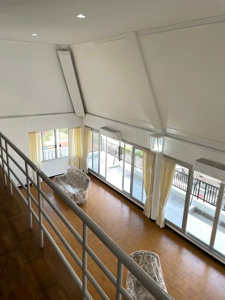 KC Court, Bangkok, 28 Soi Thonglor 13, Khlong Tan Nua, Watthana, Bangkok, 3 Bedrooms, 350 sqm, Apartment For Rent, by Pemika Wachiratanakorn, 500279639 - DDproperty.com