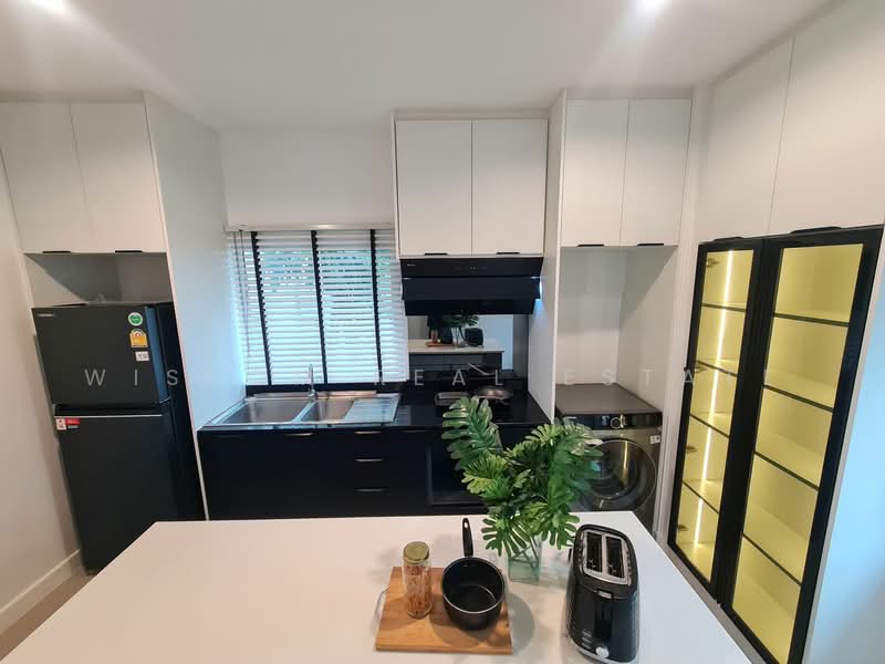 Nirvana Absolute Krungthep Kreetha, Bangkok, Soi Krungthep Kreetha B 5, Saphan Sung, Saphan Sung, Bangkok, 3 Bedrooms, 300 sqm, Single Detached House For Rent, by Wisdom Real Estate, 500279679 - DDproperty.com
