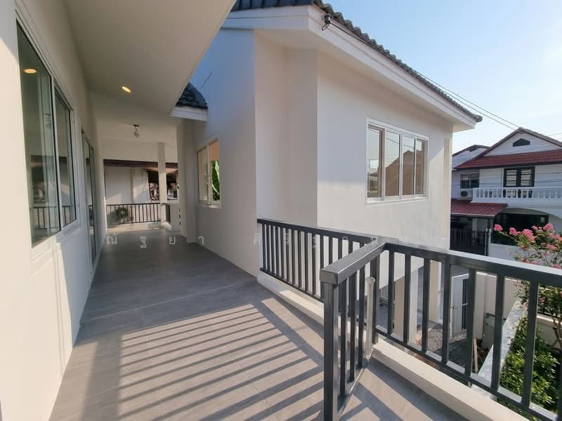 ดอนเมือง วิลล่า 2, Bangkok, Khlong Tanon, Sai Mai, Bangkok, 4 Bedrooms, 220 sqm, Single Detached House For Sale, by ณัฐยา ศิริฐานนท์, 500279695 - DDproperty.com