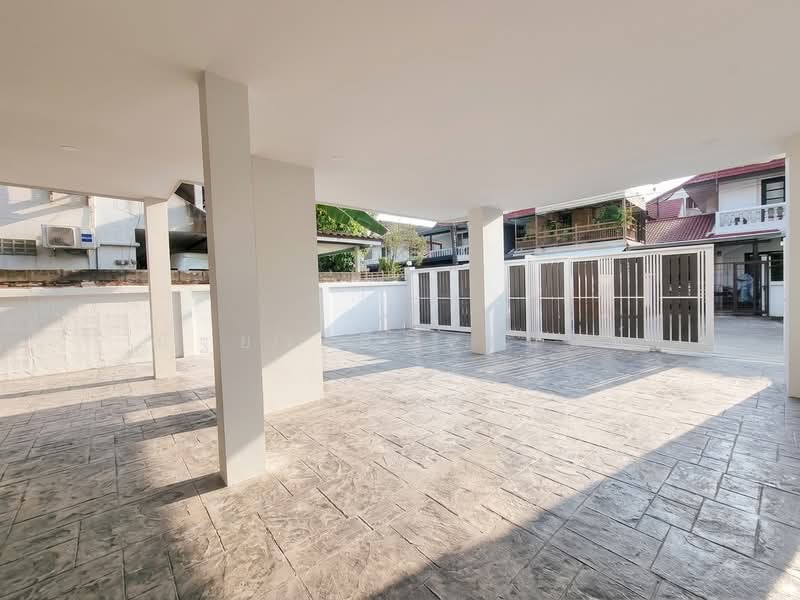 ดอนเมือง วิลล่า 2, Bangkok, Khlong Tanon, Sai Mai, Bangkok, 4 Bedrooms, 220 sqm, Single Detached House For Sale, by ณัฐยา ศิริฐานนท์, 500279695 - DDproperty.com