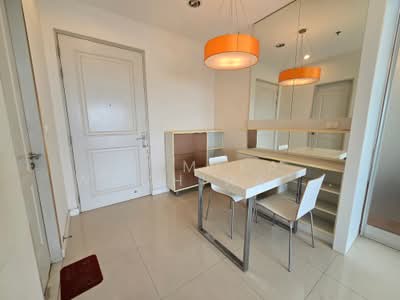 For Rent - Q House Condo Sathorn, Bangkok