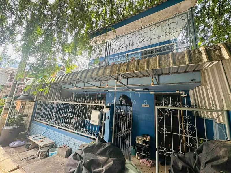 ทาวน์เฮ้าส์ 3-ห้องนอน, กรุงเทพ, บางซื่อ, บางซื่อ, กรุงเทพ, 150 ตร.ม., ทาวน์เฮ้าส์ ขาย, โดย Komkrit  Arunvessased , 500279736 - DDproperty.com