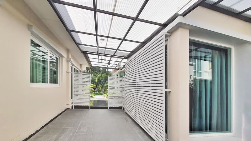 Q House Avenue Ratchaphruek-Rama 5 : คิวเฮ้าส์ อเวนิว ราชพฤกษ์-พระราม 5, นนทบุรี, ถนน นครอินทร์, บางคูเวียง, บางกรวย, นนทบุรี, 389 ตร.ม., บ้านเดี่ยว ขาย, โดย ยลศิริ ศรีสกุล, 500279764 - บริเวณรอบบ้าน Q House Avenue พระราม5  - DDproperty.com