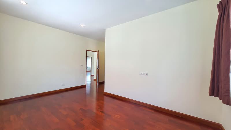 Q House Avenue Ratchaphruek-Rama 5, Nonthaburi, Nakhon In Road, Bang Khu Wiang, Bang Kruai, Nonthaburi, 3 Bedrooms, 389 sqm, Single Detached House For Sale, by ยลศิริ ศรีสกุล, 500279764 - ห้องนอนเล็ก1 Q House Avenue พระราม5  - DDproperty.com