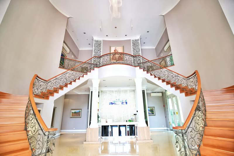 Q House Avenue Ratchaphruek-Rama 5, Nonthaburi, Nakhon In Road, Bang Khu Wiang, Bang Kruai, Nonthaburi, 3 Bedrooms, 389 sqm, Single Detached House For Sale, by ยลศิริ ศรีสกุล, 500279764 - ส่วนกลางโครงการ Q House Avenue พระราม5  - DDproperty.com