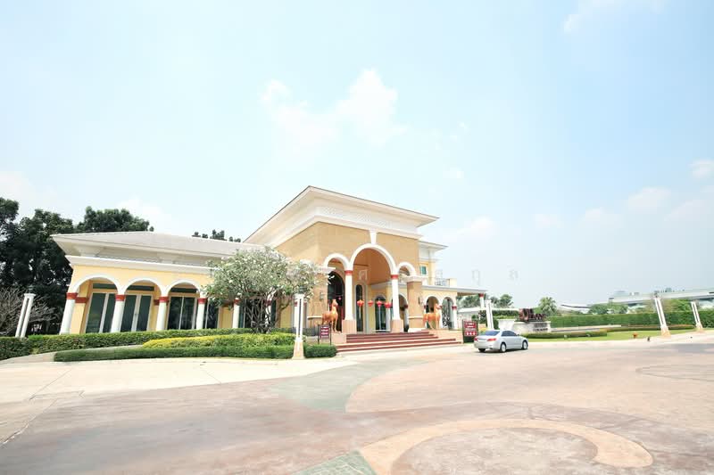 Q House Avenue Ratchaphruek-Rama 5, Nonthaburi, Nakhon In Road, Bang Khu Wiang, Bang Kruai, Nonthaburi, 3 Bedrooms, 389 sqm, Single Detached House For Sale, by ยลศิริ ศรีสกุล, 500279764 - ทางเข้าโครงการ Q House Avenue พระราม5  - DDproperty.com