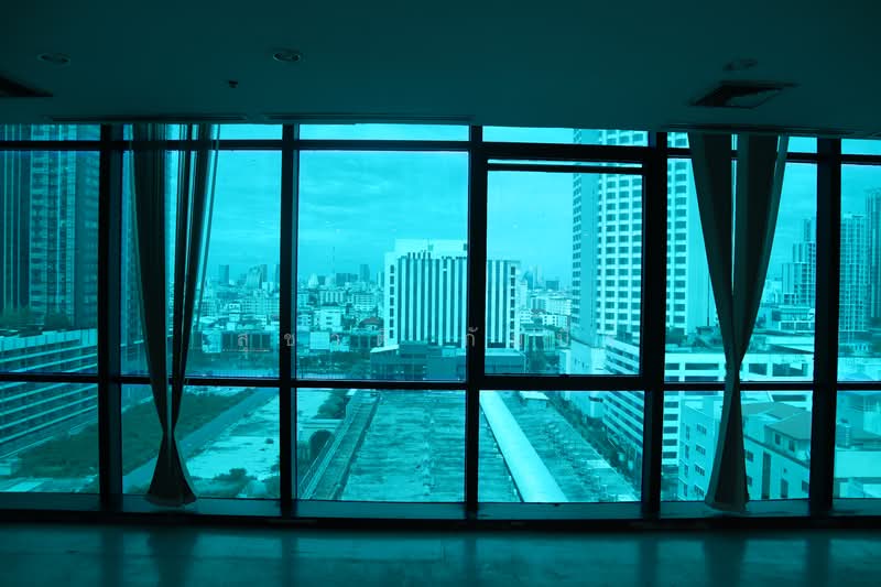 Rent Office Space Near MRT Suthisan Rent included all Fees, Bangkok, Huai Khwang, Bangkok, , 300 sqm, Office Space For Rent, by Suchart Gambhir, 500279777 - DDproperty.com