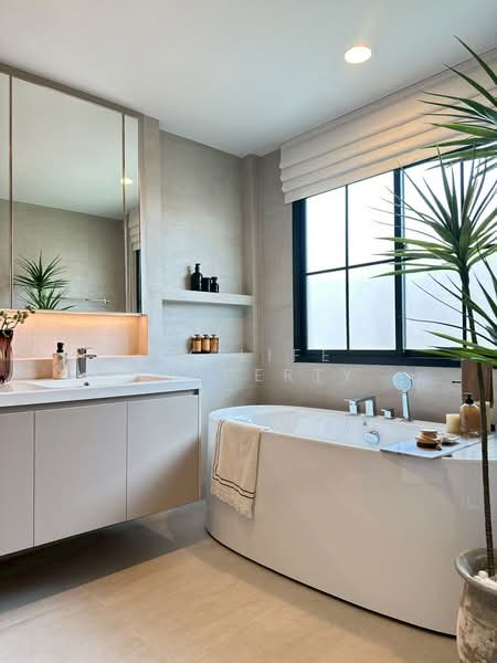 ให้เช่า - 11R0520 This house for rent 3 bedroom 5 bathroom 150,000/month at kohkaew have fully furnished, ภูเก็ต